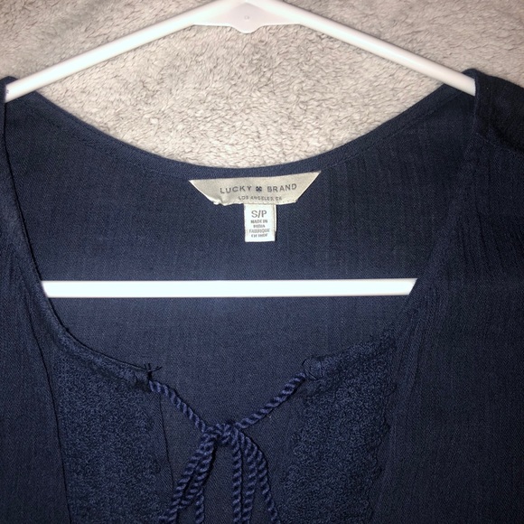 Lucky Brand Navy Blue Sleeveless Tank - Picture 2 of 4